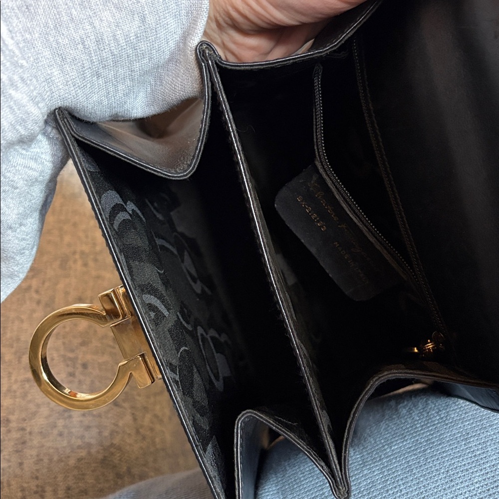 Salvatore Ferragamo black top handle gancini purse - Picture 8 of 14